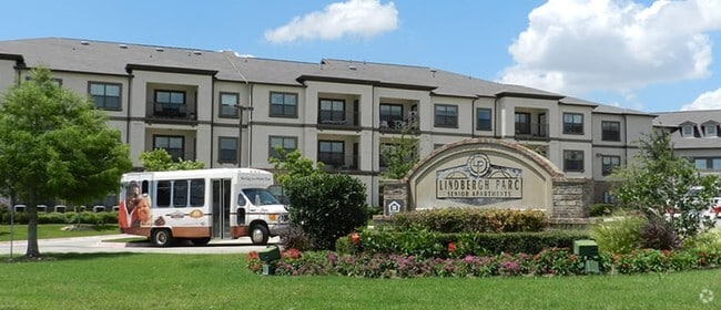 Building Photo - Lindbergh Parc Senior Apartments