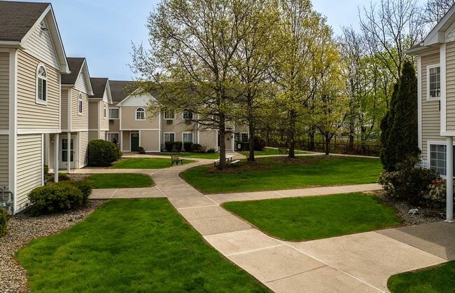 Building Photo - Northgate Manor 55+