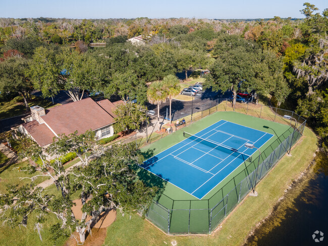 Willow Pond 55+ Active Living Community Apartments - Ormond Beach ...