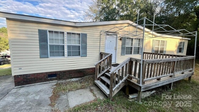 Photo - 504 Celia St Rental