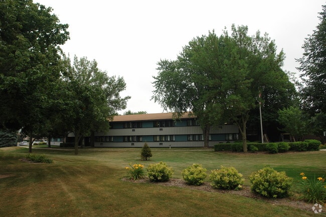 Building Photo - Nicolet Terrace Rental
