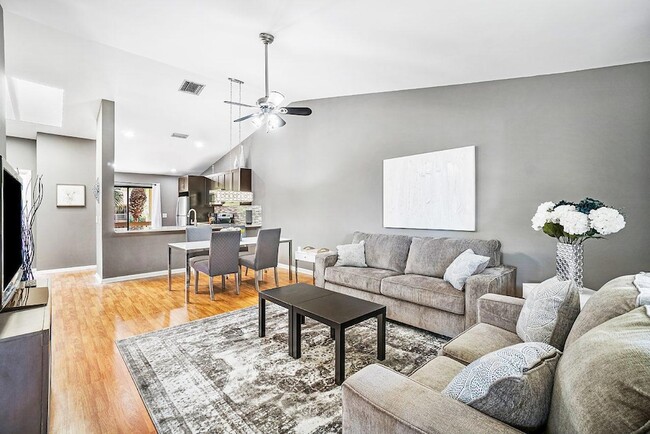 Photo - 13115 Belhaven Ct Unit 27 Condo