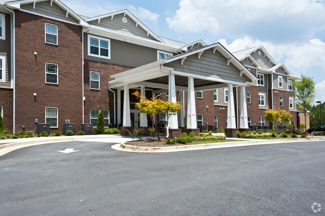 Building Photo - The Forest at York Apartments