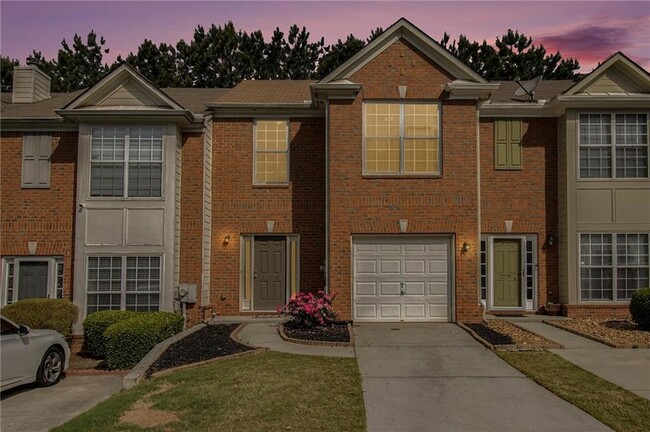 Photo - 2781 Parkway Cove Townhome