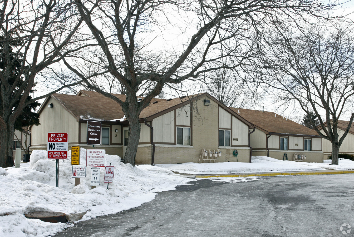 Teamsters Residences - Teamsters Residences Apartments