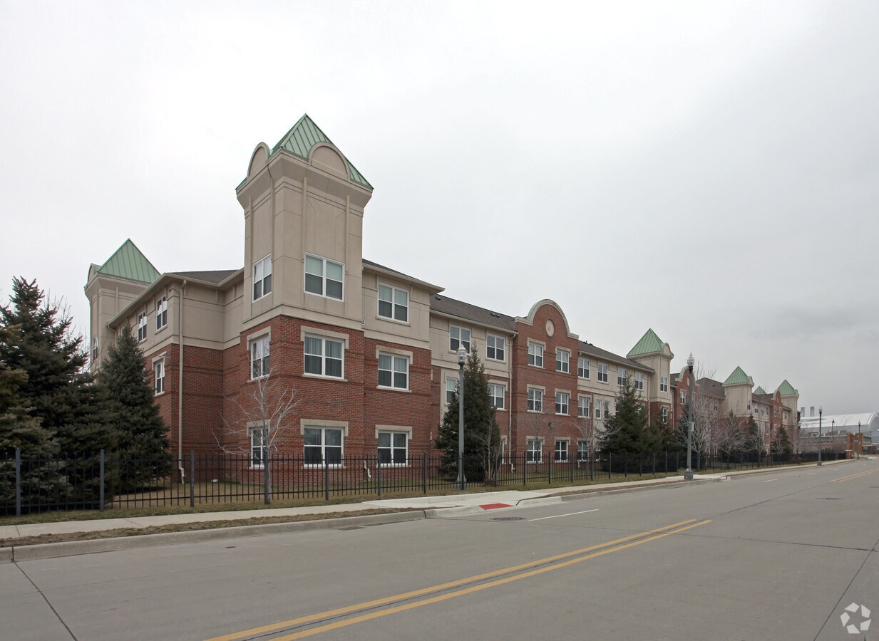 Photo - Brush Park Manor Paradise Valley Apartments