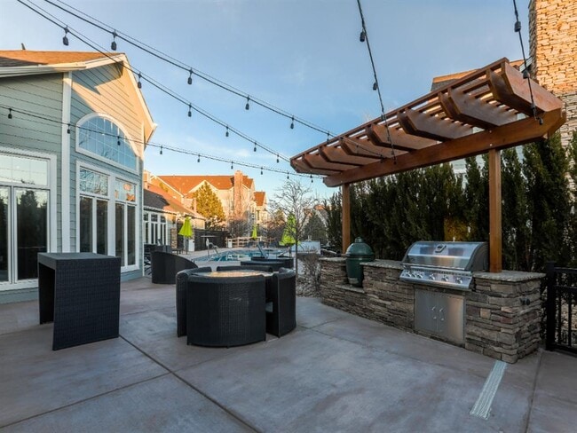 Photo - Marquis Castle Pines Apartments