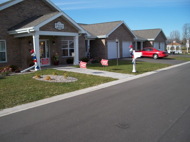 Buchanan Cottages - Buchanan Cottages Apartments