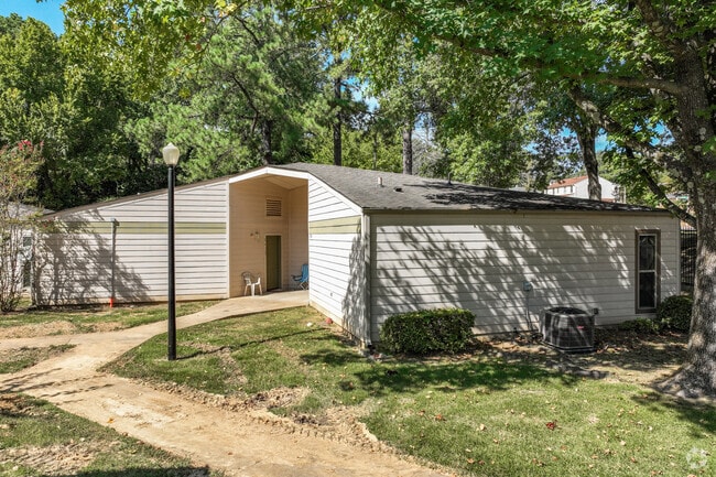 Building Photo - Wesley Highland Meadows Rental