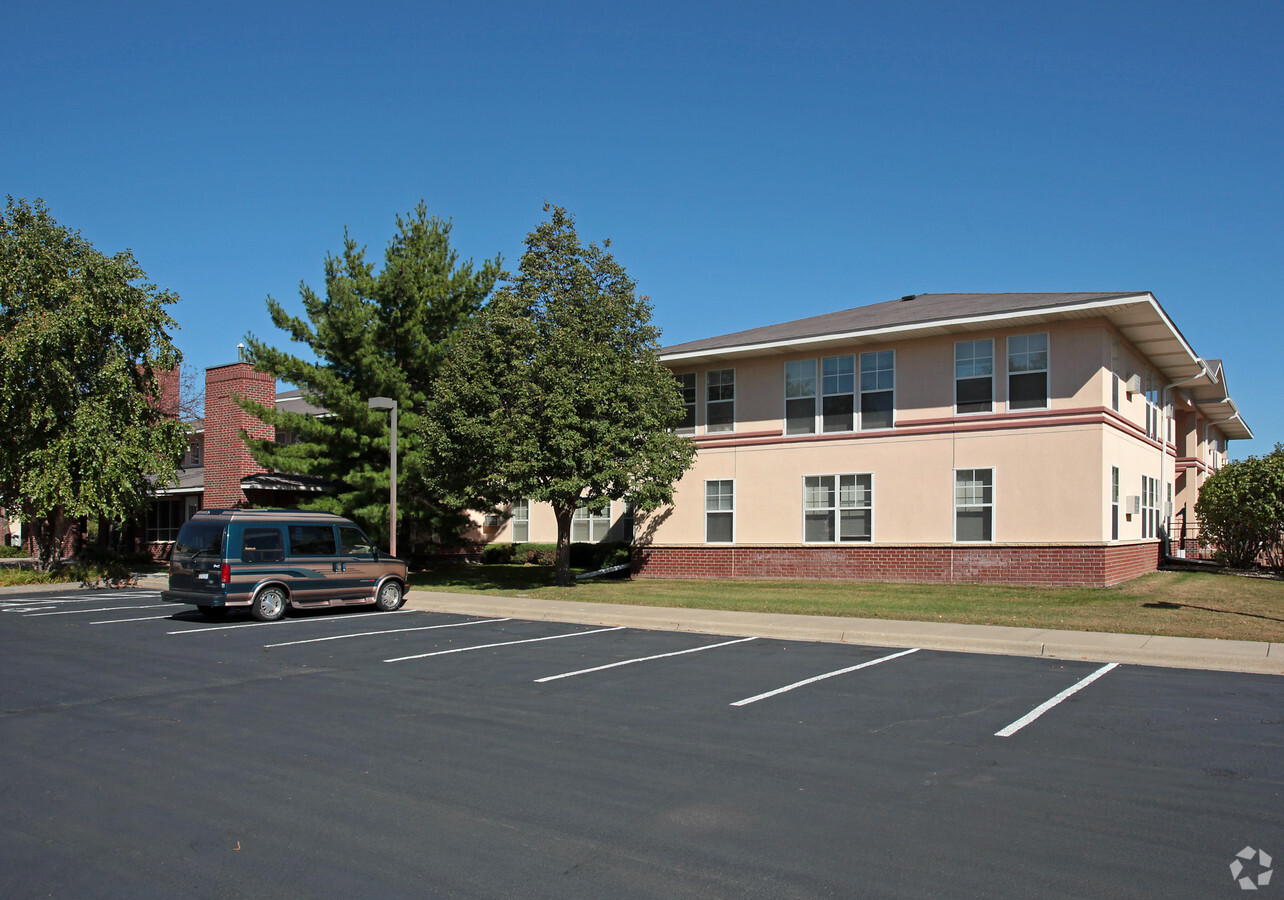 Photo - Orchard Square Apartments