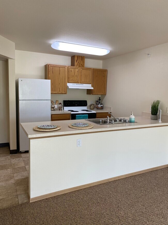 Central Court Village Apartments Billings, Montana 4 units available After55