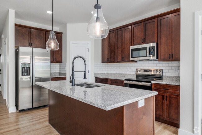 Building Photo - The Dell