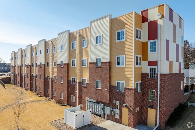 Building Photo - Southridge Apartments