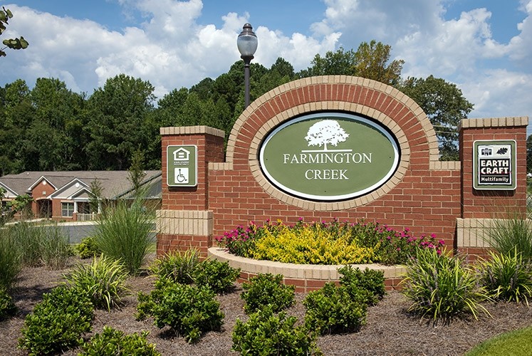 Farmington Creek Apartments - Farmington Creek Apartments