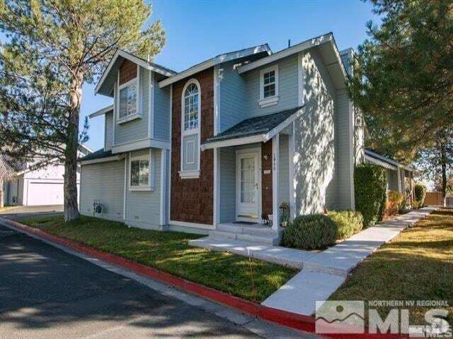 Building Photo - 1900 E Minaret Cir Rental