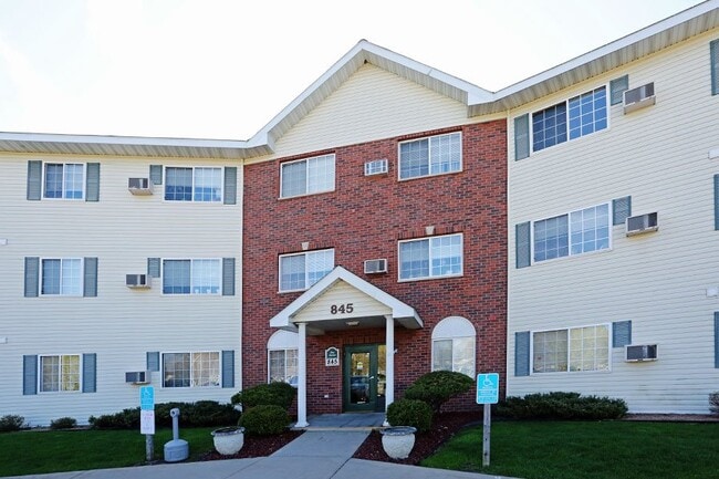Photo - BAY MANOR APARTMENTS