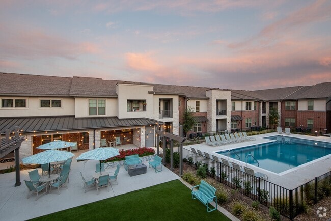 Building Photo - The Luxe at Rowlett 55+ Active Adult Rental