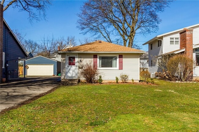 Photo - 270 Ashbourne Rd Rental
