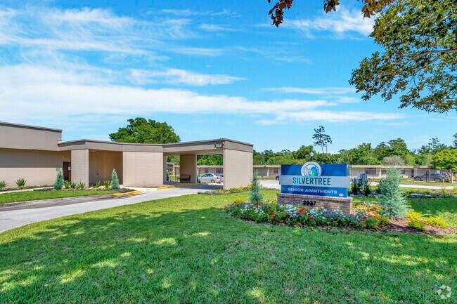 Building Photo - Silvertree Seniors Jacksonville Rental