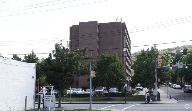 Building Photo - Hazelwood Towers Rental