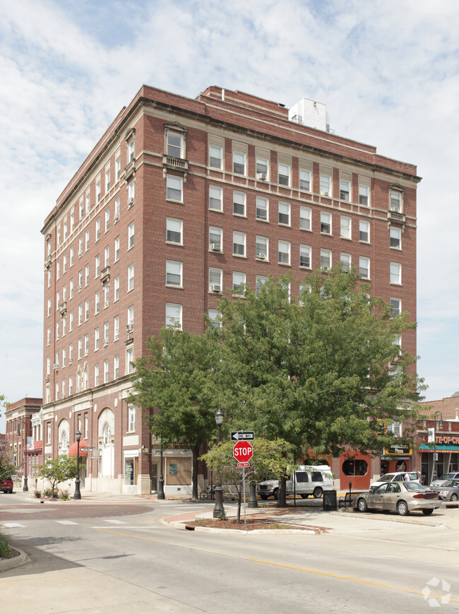 Photo - Bluff Towers Apartments