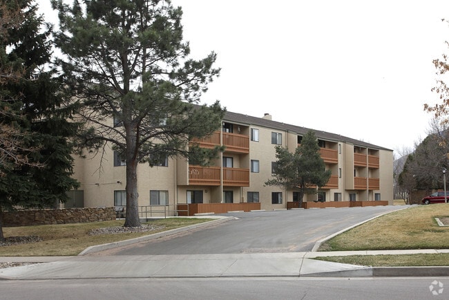 Building Photo - Mountain View Independent Living