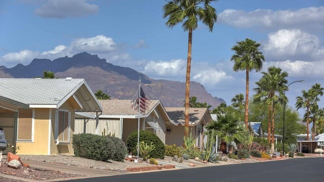 Primary Photo - Rancho Mirage Apartments