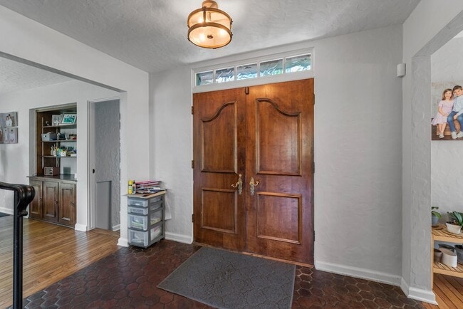 Photo - 1050 W Acacia Rd Rental