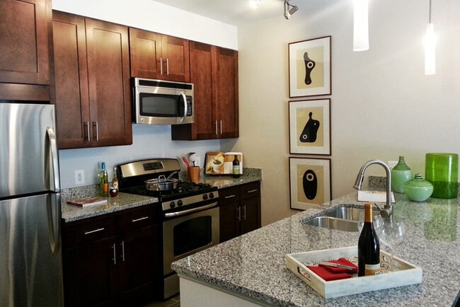 Renaissance Garden Walk - Must be Age 62+ - Renaissance Garden Walk - Must be Age 62+ Apartments