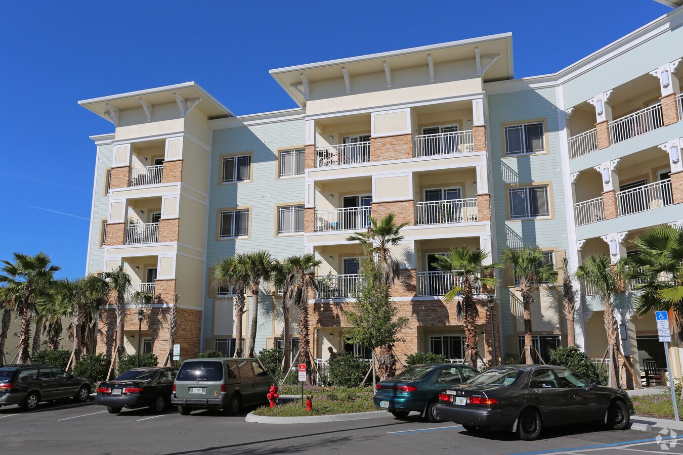 Pinellas Heights Apartments Largo, Florida 0 unit available After55