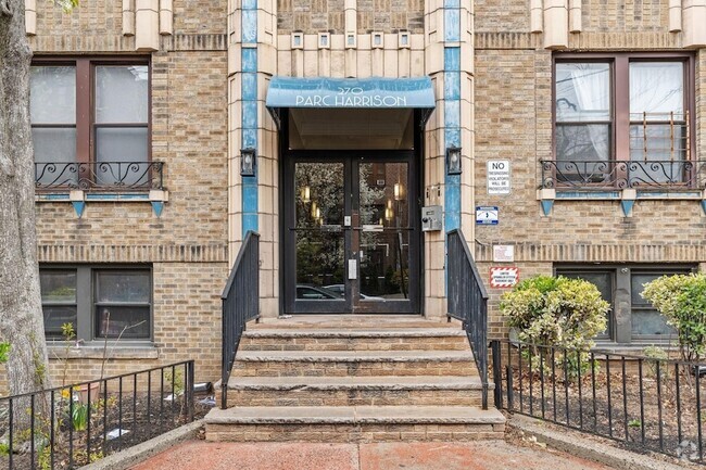 Building Photo - 270 Harrison Ave Rental