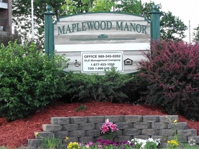 Building Photo - Maplewood Manor Rental