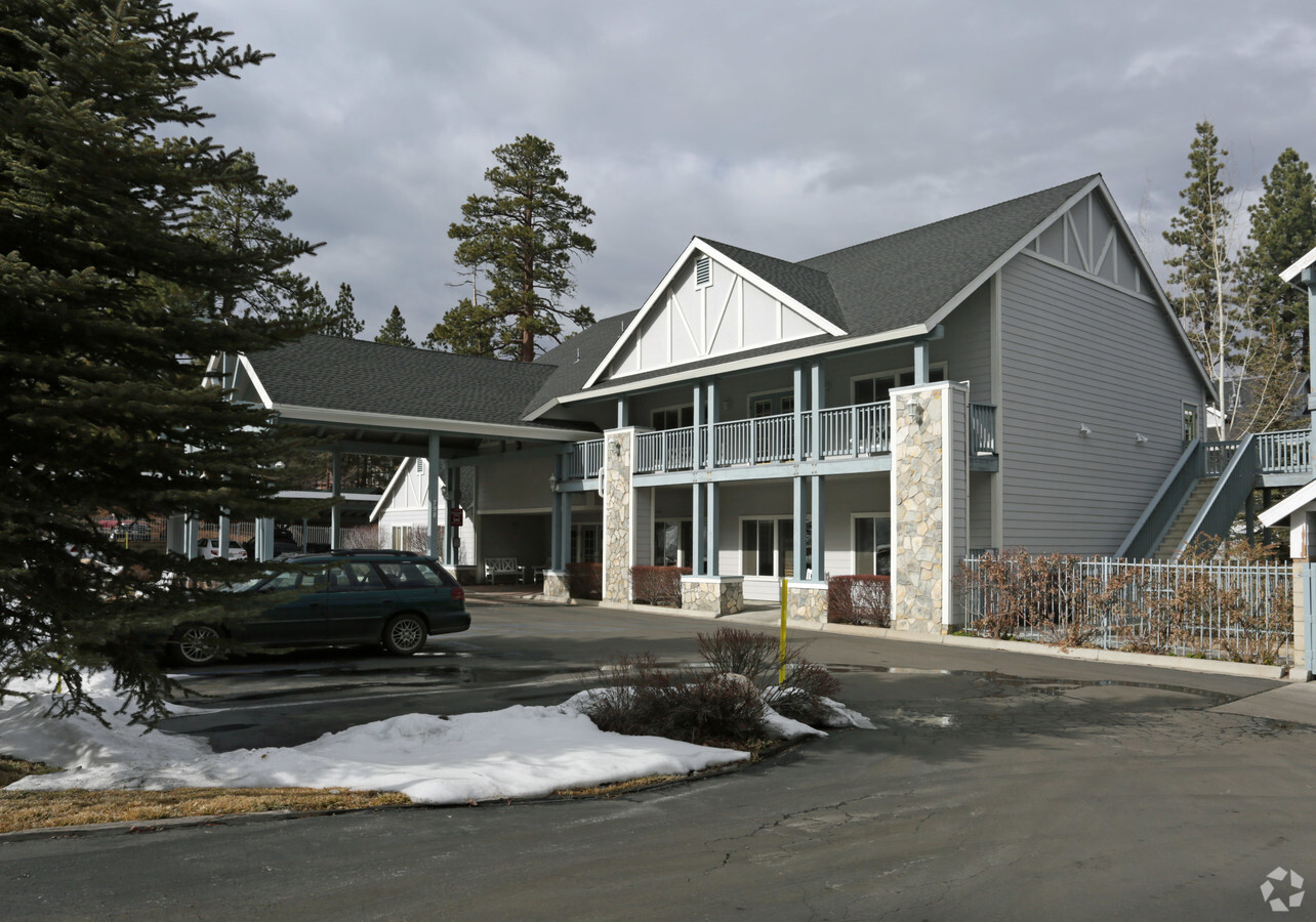 Photo - Mountain Meadows Senior Apartments