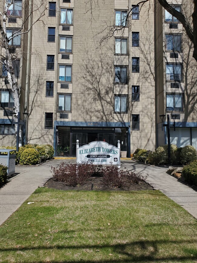 Elizabeth Towers 62+ SENIOR Apartments Elizabeth, New Jersey 1