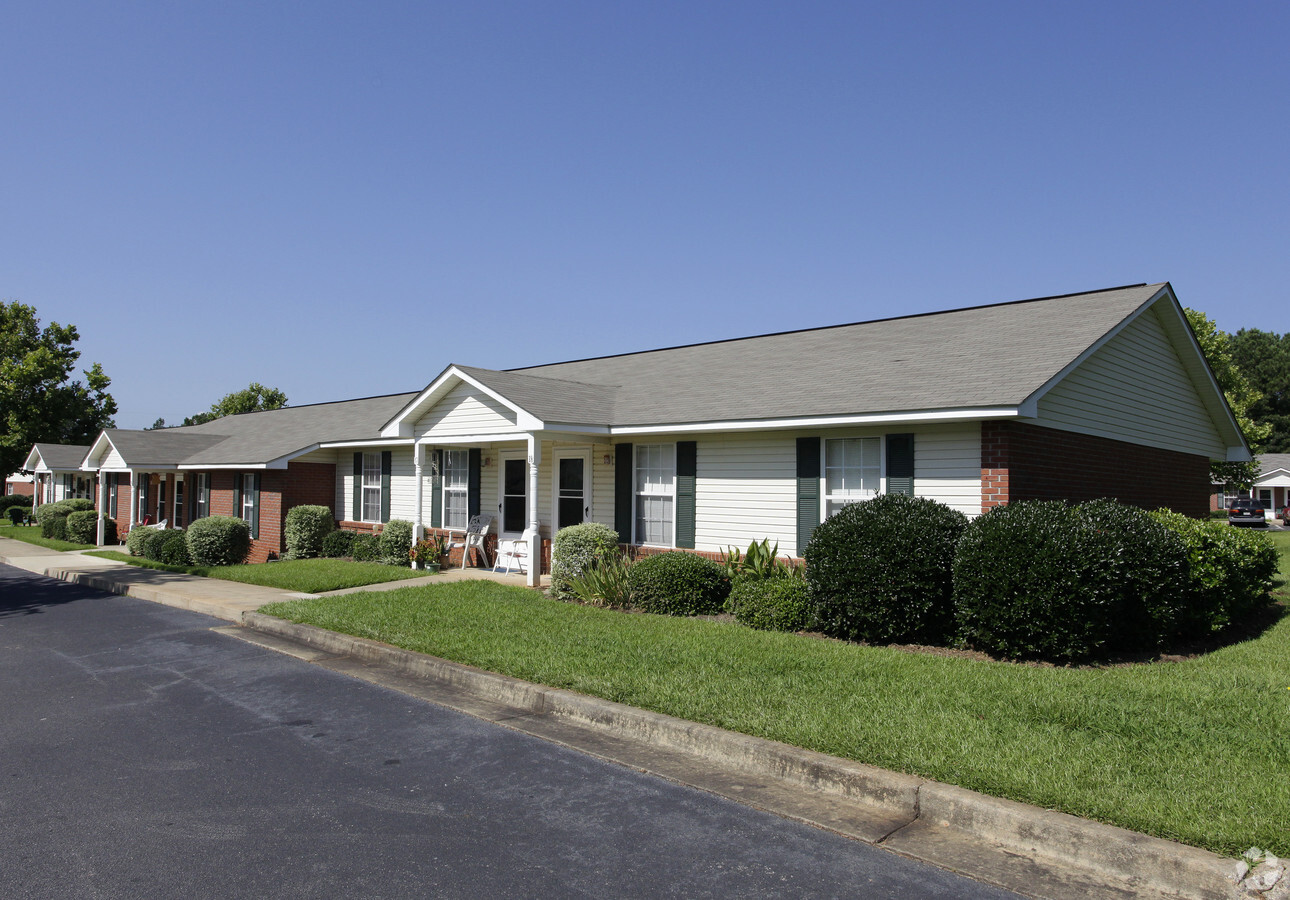 Photo - Pigeon Creek Apartments