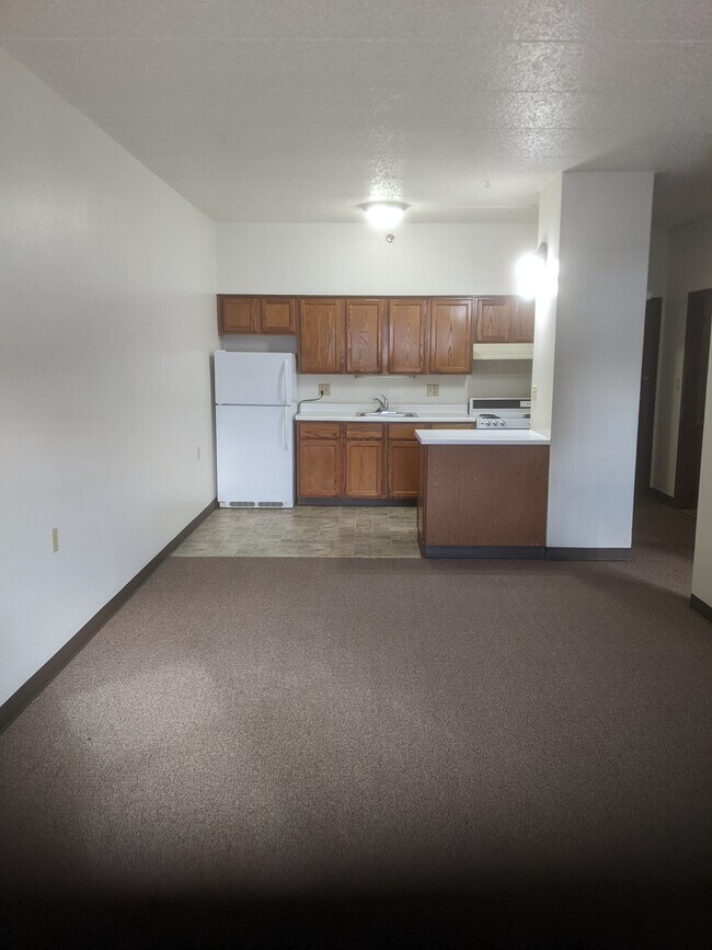 Lakeside Towers Apartments Kenosha, Wisconsin 0 unit available