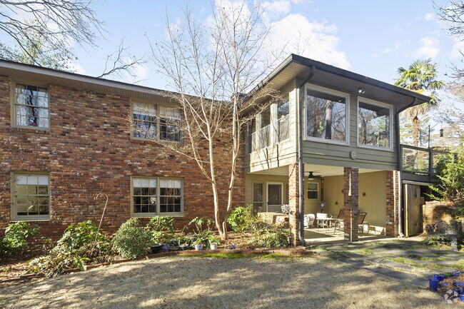 Building Photo - 1170 Kingston Dr NE Rental