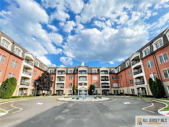 Building Photo - 105 Regency Pl