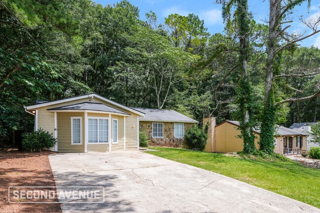 Building Photo - 2196 Scarbrough Dr