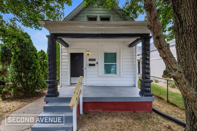Building Photo - 122 S Longworth Ave Rental