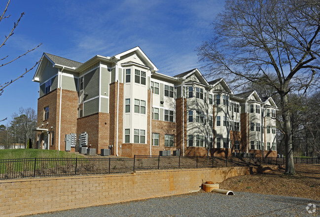 Barringer Gardens - Barringer Gardens Apartments