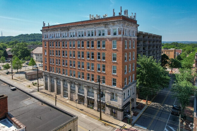 Building Photo - Shields Building