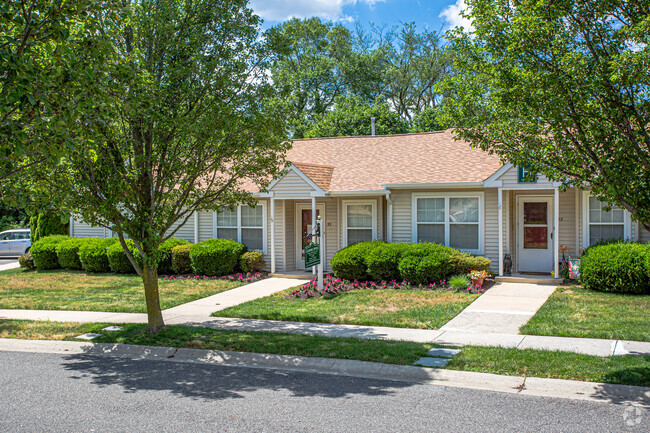 Building Photo - Upper Deerfield Estates Rental