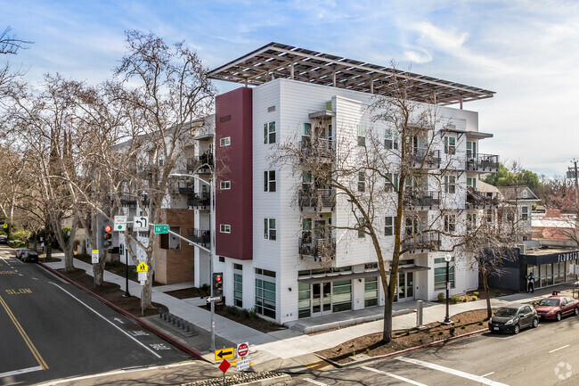 Photo - Lavender Courtyard Apartments