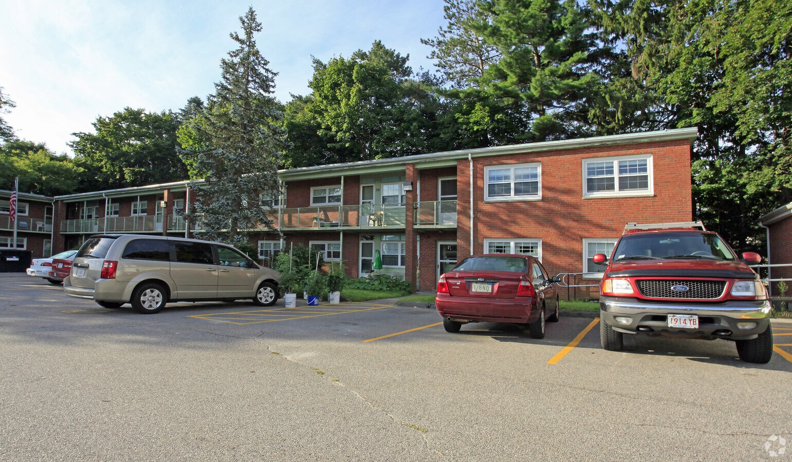 Photo - 1-32 Fairfield Ct Apartments