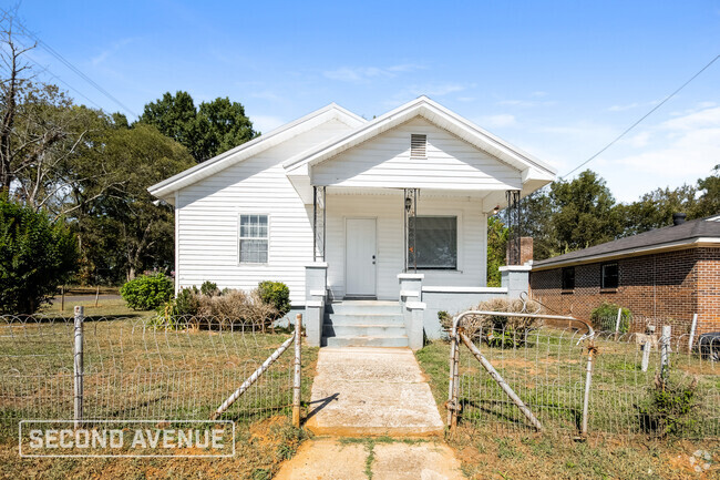 Building Photo - 5924 Woodward Ave Rental