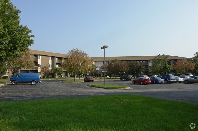 Building Photo - Summer Haven Apartments