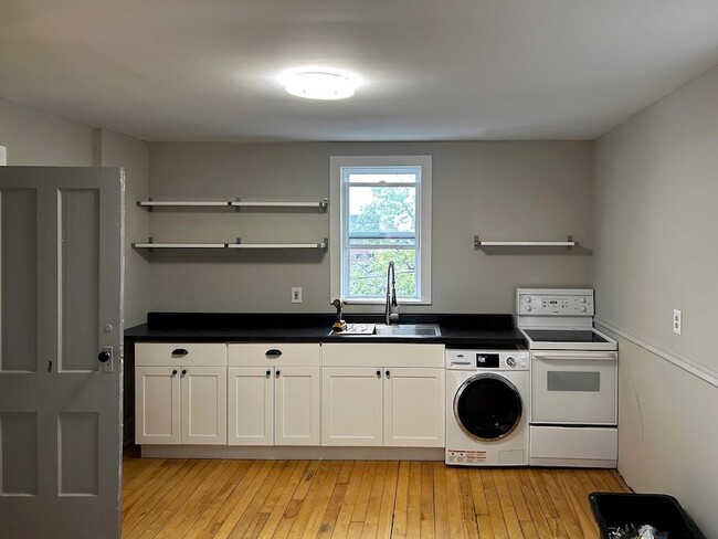 Photo - 119 N 7th Ave W Apartment