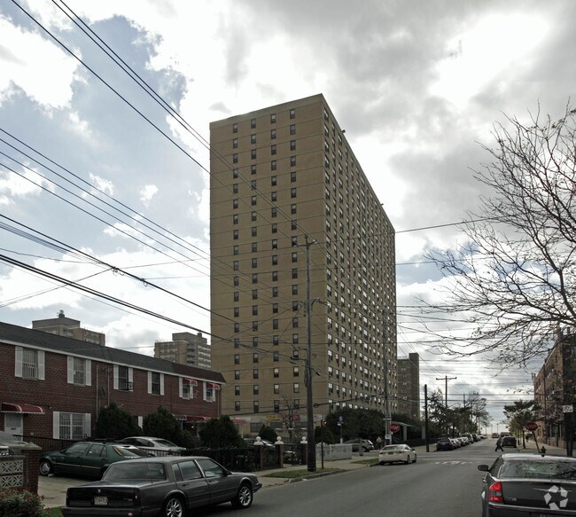 Primary Photo - Friendset Apartments
