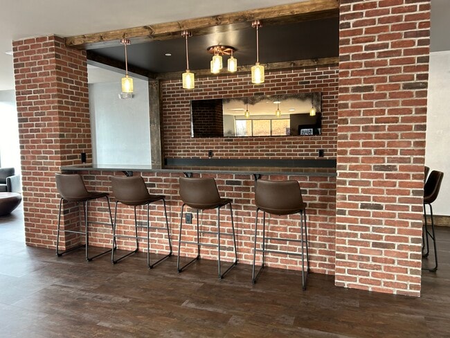 Building Photo - The Landings at Riverwalk Rental